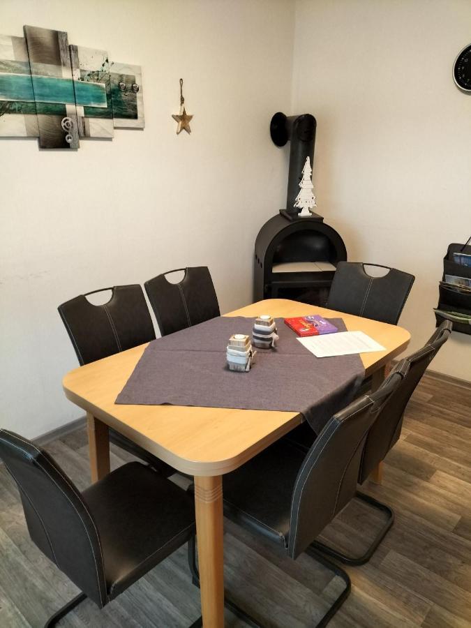 Ferienhaus Voss, 65260 Moormerland Esterno foto
